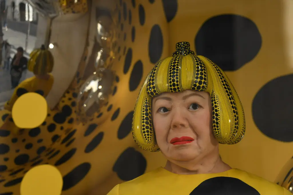 Illustration de notre publication "Yayoi Kusama et Louis Vuitton : le meilleur du street marketing"