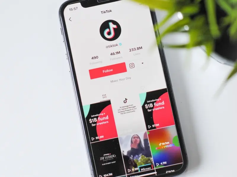 Illustration de notre publication "« Shop » : l’arme de TikTok pour détrôner Instagram"