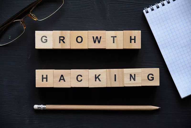 Illustratie van onze post "Hoe slaagt u in growth hacking? [podcast]"