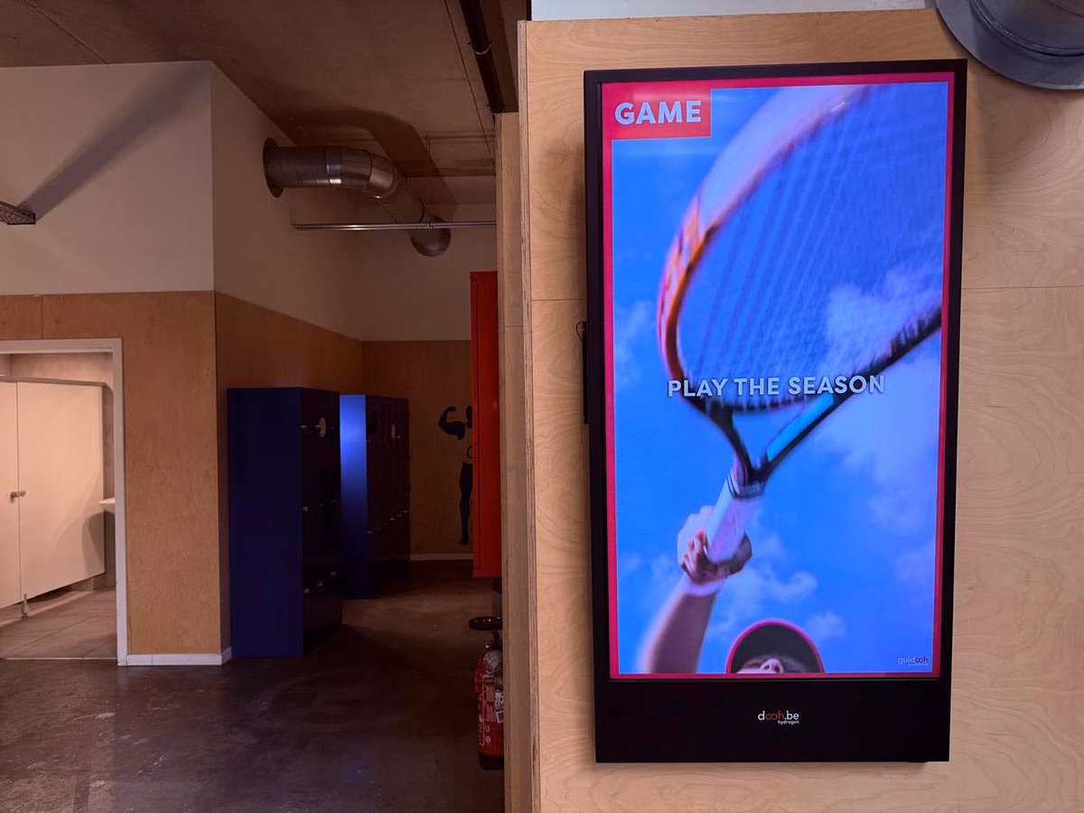 advertising screen in a Jim's gym