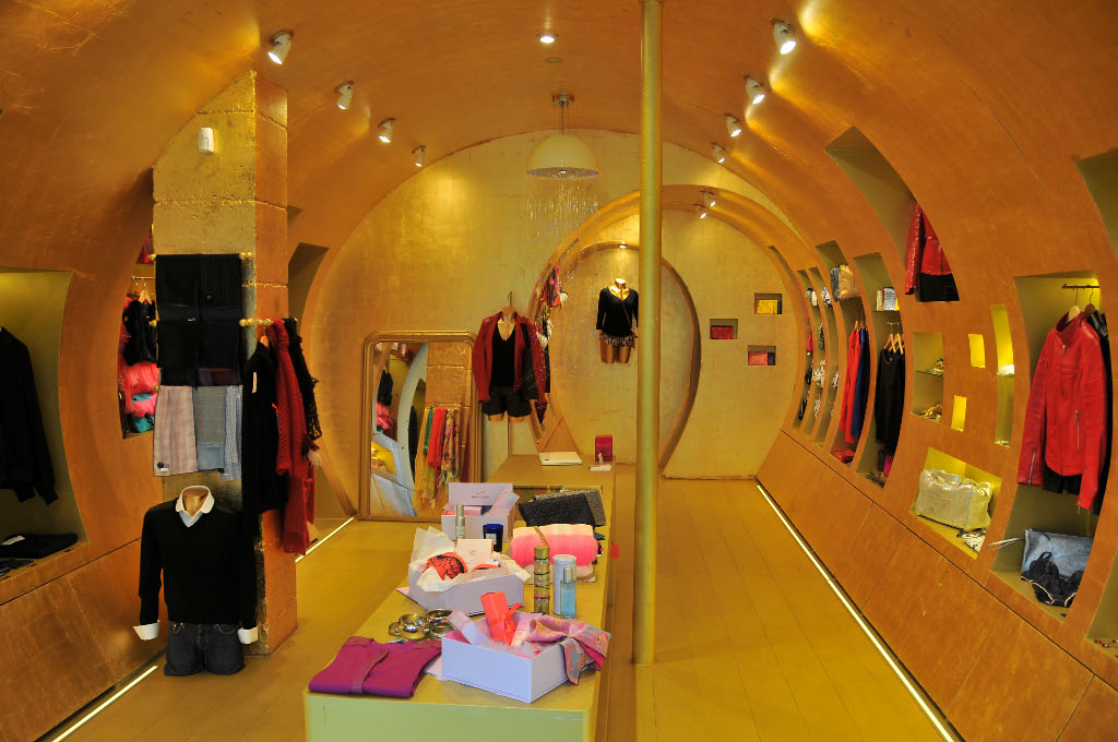 Illustration of our post "Visit at Stella Cadente shop: well worth a design award"