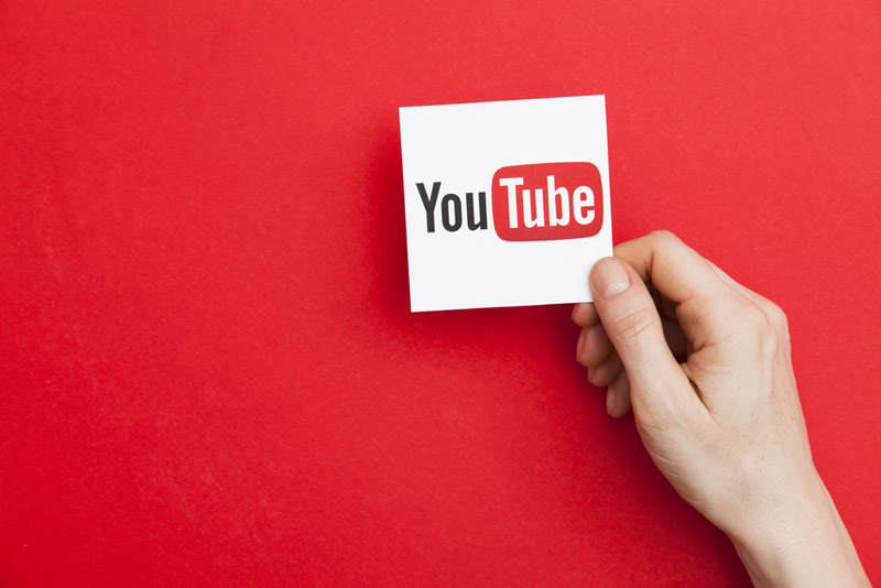 Illustration of our post "YouTube marketing: The 7 channels you must follow!"